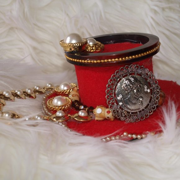 Grandma&Me Medium Red with Chain Hat HANDMADE - Picture 6 of 11